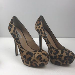 STEVE MADDEN REAL FUR high hells platform sz 8.1/2